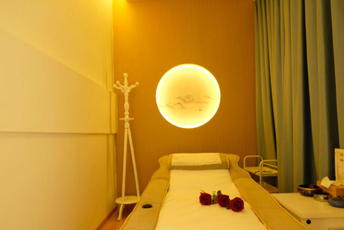 长沙雨花区日式指压的寂静美学:在按压中听见雪落的声音